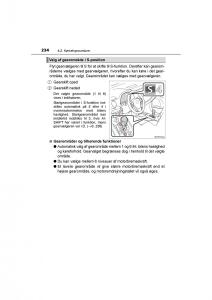 Toyota-RAV4-IV-4-Bilens-instruktionsbog page 234 min