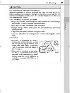 Toyota-Hilux-VIII-8-AN120-AN130-Bilens-instruktionsbog page 37 min